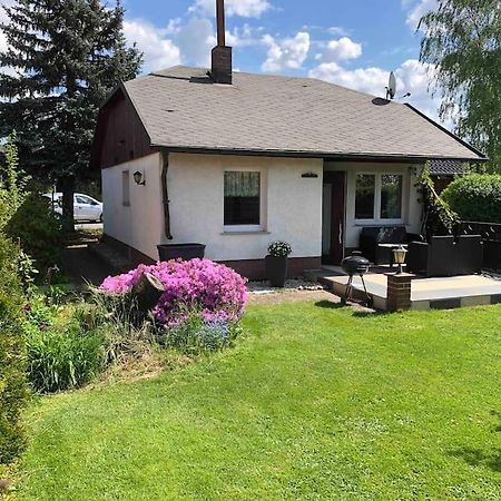 Gemuetlicher Bungalow In Cottbus - Sielow Exteriér fotografie